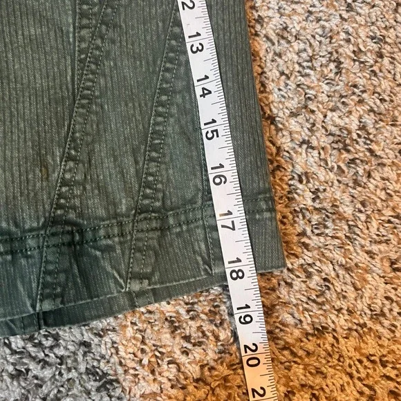 Free People Movement Women's Olive Green Corduroy Shorts Size‎ 10 - Picture 6 of 7